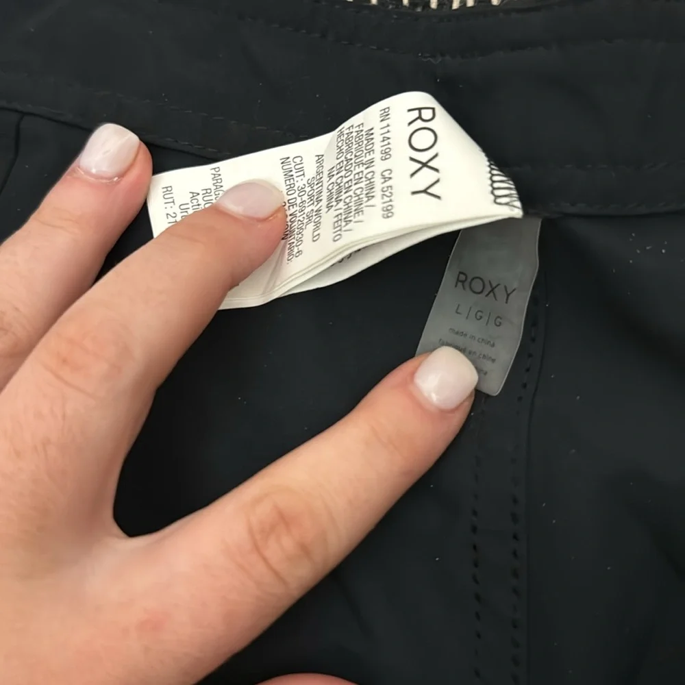 Large Roxy Swim Shorts - Picture 4 of 5